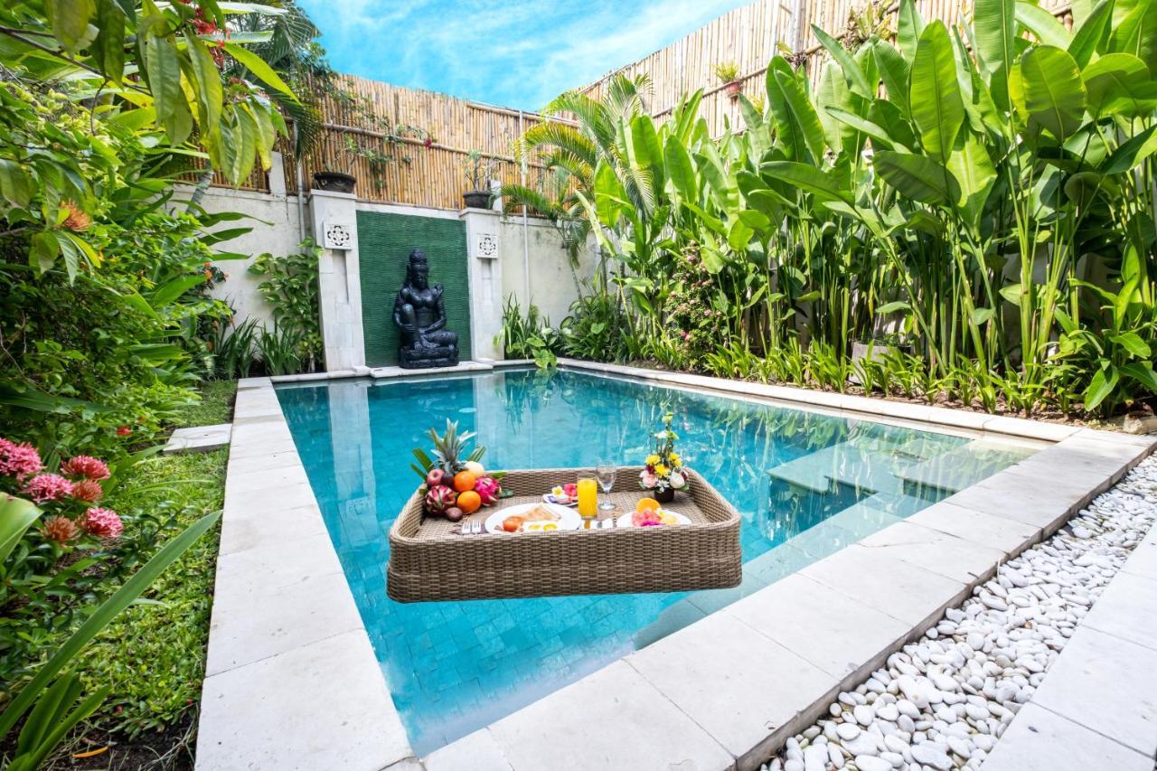 Villa Seriska Seminyak Exterior foto